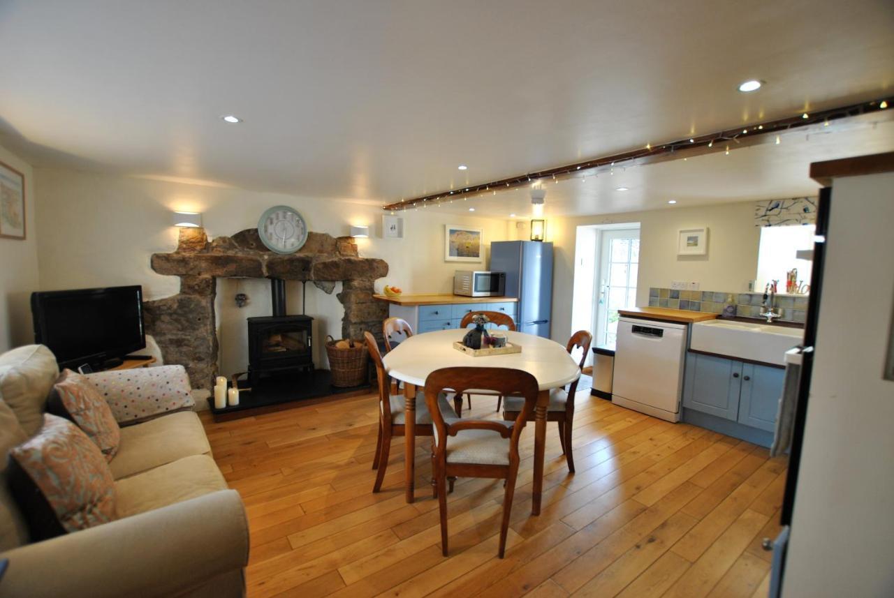 Woods Neuk-Stunning Character Cottage East Neuk Pittenweem Bagian luar foto