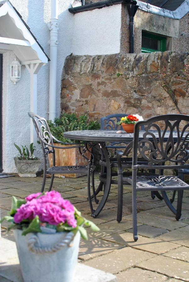 Woods Neuk-Stunning Character Cottage East Neuk Pittenweem Bagian luar foto